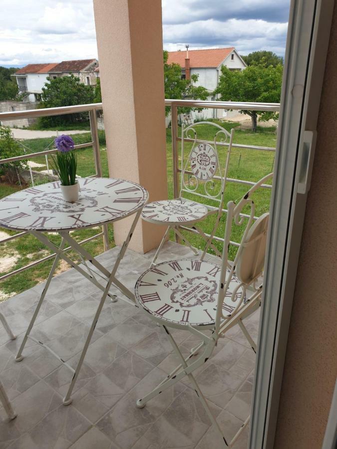 Apartments Nella Zadar Buitenkant foto