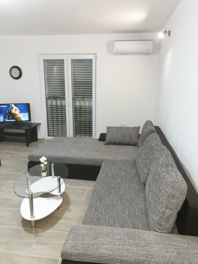 Apartments Nella Zadar Buitenkant foto
